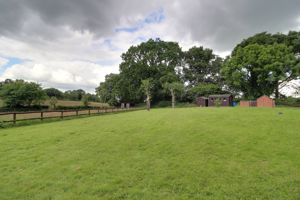 Garden & Paddock- click for photo gallery